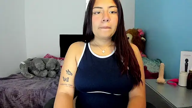 Snapshot of Charlotte_cutee18 chatting on 06-08-26, 11:00 Charlotte cutee18 online show from 06-08-26, 11:00