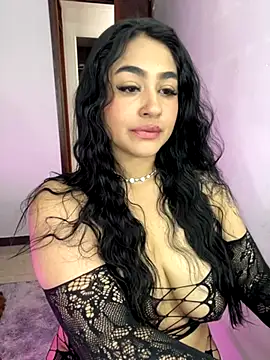 Charlotte cutee18 online show from 09-11-25, 10:21