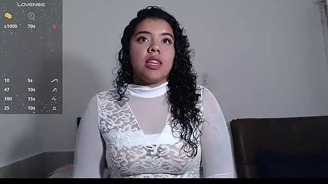 agata 22 online show from 01-31-25, 02:26