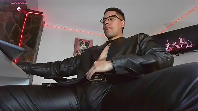 Snapshot of Thonydupont chatting on 05-15-26, 08:51 Thonydupont online show from 05-15-26, 08:51