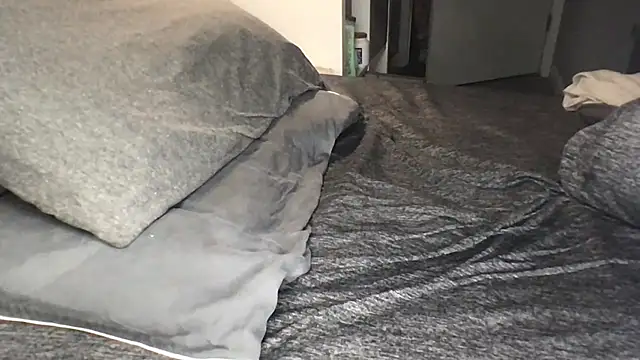 Thomas lovetolicku online show from 02-03-26, 02:53