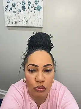 Snapshot of DestineeJayde chatting on 03-26-26, 03:38 DestineeJayde online show from 03-26-26, 03:38
