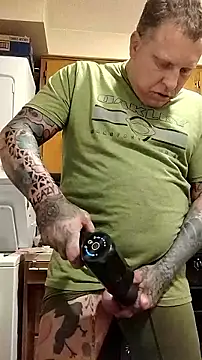 Snapshot of fukurbutt chatting on 02-03-26, 06:33 fukurbutt online show from 02-03-26, 06:33