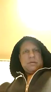 Snapshot of fukurbutt chatting on 12-19-25, 12:14 fukurbutt online show from 12-19-25, 12:14