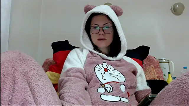 Snapshot of vaders_daughter chatting on 10-31-25, 04:36 vaders daughter online show from 10-31-25, 04:36