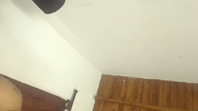 Snapshot of Alejagrantx chatting on 03-10-25, 12:49 Alejagrantx online show from 03-10-25, 12:49