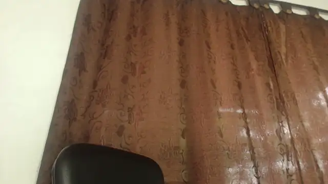 Snapshot of Alejagrantx chatting on 02-08-25, 02:16 Alejagrantx online show from 02-08-25, 02:16