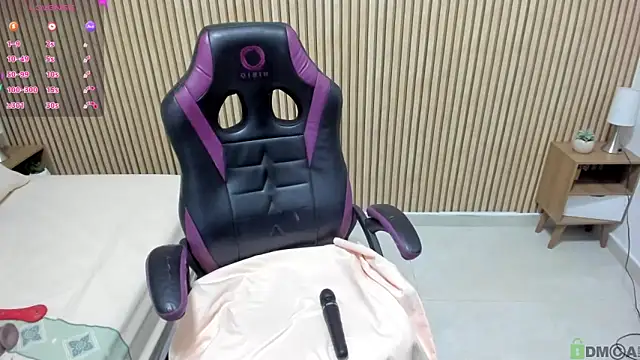 julieth love  online show from 04-27-26, 02:04