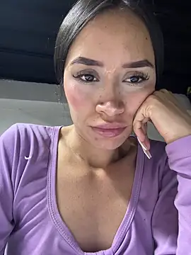 Kim ev online show from 03-12-25, 04:41