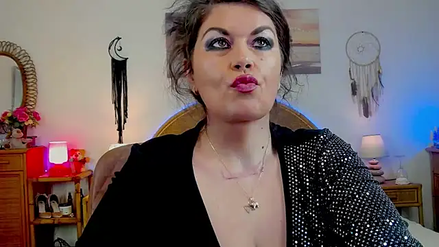 EllenGrace online show from 04-02-26, 09:38