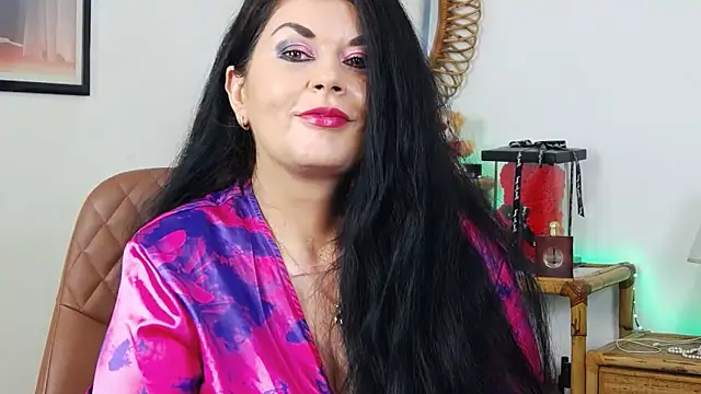 EllenGrace online show from 02-13-25, 02:01