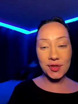 RollingGirls online show from 11-30-25, 09:59