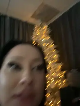 RollingGirls online show from 12-05-25, 01:10