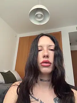 BellaGiaxx online show from 03-11-26, 07:46