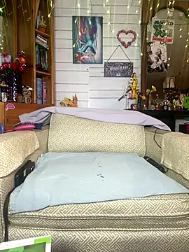 TrenaAnne online show from 11-12-25, 03:38