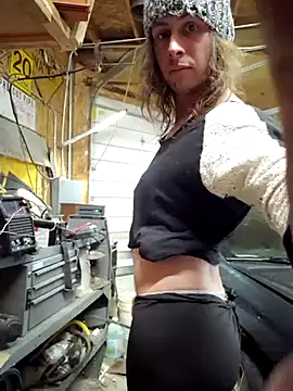 Snapshot of cdressupdiva chatting on 03-01-25, 09:15 cdressupdiva online show from 03-01-25, 09:15