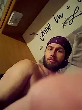 cdressupdiva online show from 11-04-25, 03:10