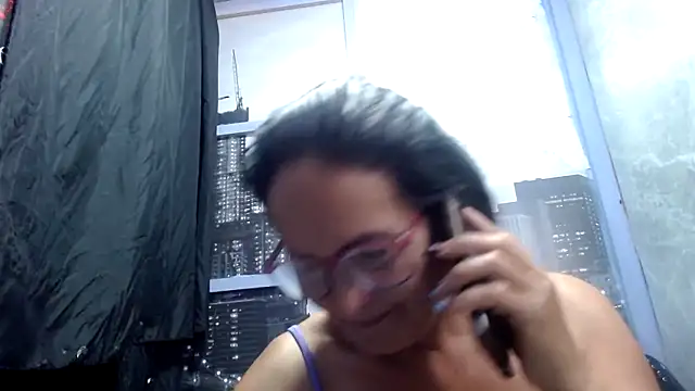 Snapshot of Nastylatinaxxx chatting on 10-24-25, 11:42 Nastylatinaxxx online show from 10-24-25, 11:42