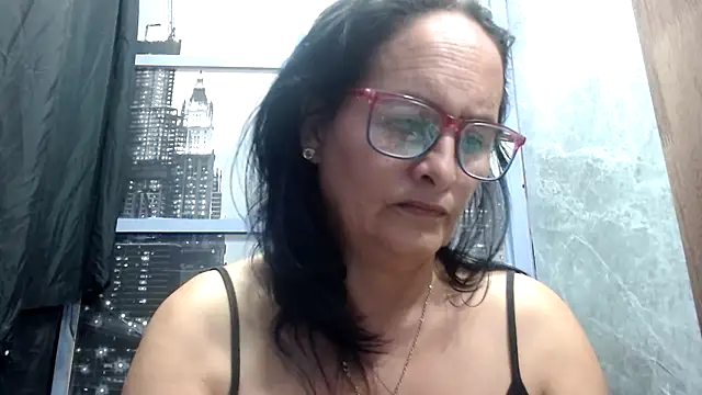 Snapshot of Nastylatinaxxx chatting on 10-03-25, 02:48 Nastylatinaxxx online show from 10-03-25, 02:48