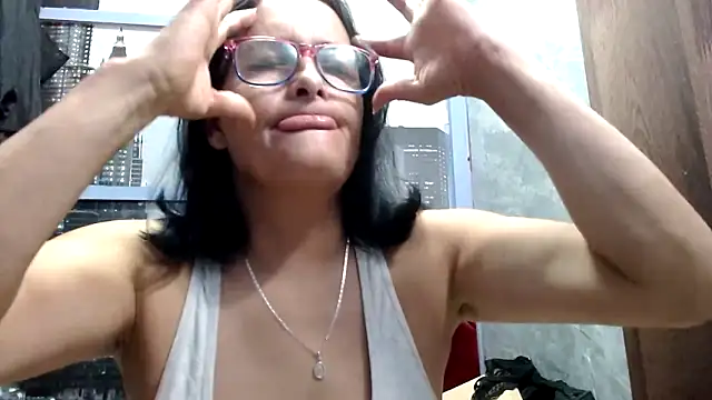 Nastylatinaxxx online show from 04-06-26, 12:17