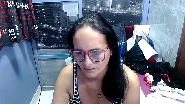 Snapshot of Nastylatinaxxx chatting on 02-25-25, 11:59 Nastylatinaxxx online show from 02-25-25, 11:59