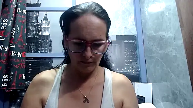 Snapshot of Nastylatinaxxx chatting on 02-27-25, 11:37 Nastylatinaxxx online show from 02-27-25, 11:37