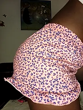 Snapshot of The-Peach-Flexer chatting on 02-08-26, 11:24 The-Peach-Flexer online show from 02-08-26, 11:24