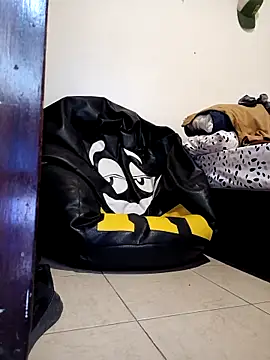 sebasxx97 online show from 10-24-25, 01:43