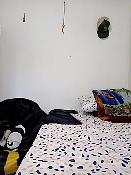 sebasxx97 online show from 10-23-25, 03:43