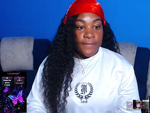 Snapshot of the_pearl199 chatting on 02-09-26, 02:31 the pearl199 online show from 02-09-26, 02:31