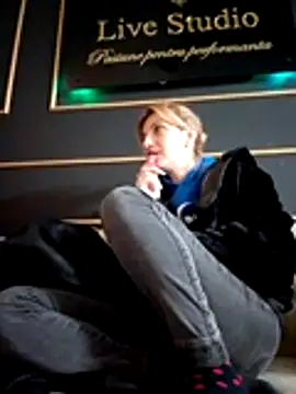 RileyLanna online show from 11-19-25, 03:28