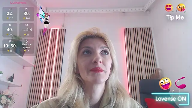 RileyLanna online show from 11-12-25, 12:15