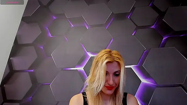 Snapshot of RileyLanna chatting on 03-14-25, 05:59 RileyLanna online show from 03-14-25, 05:59