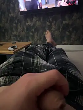 Snapshot of J94H chatting on 05-08-26, 09:51 J94H online show from 05-08-26, 09:51