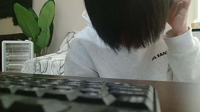 POCARI SWEAT online show from 03-14-26, 10:27