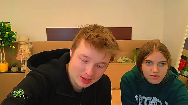 Snapshot of _Olli__Stiw_ chatting on 02-20-26, 08:27 Olli Stiw online show from 02-20-26, 08:27