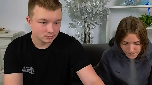  Olli  Stiw  online show from 10-22-25, 08:14