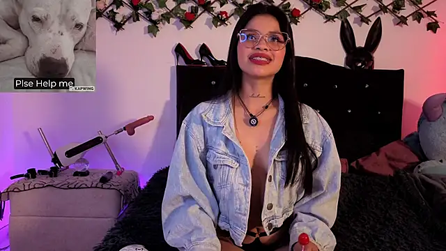 Alaia Asuka online show from 12-16-25, 03:22