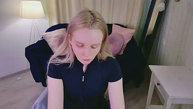 Beatrica Klein online show from 05-04-26, 12:41