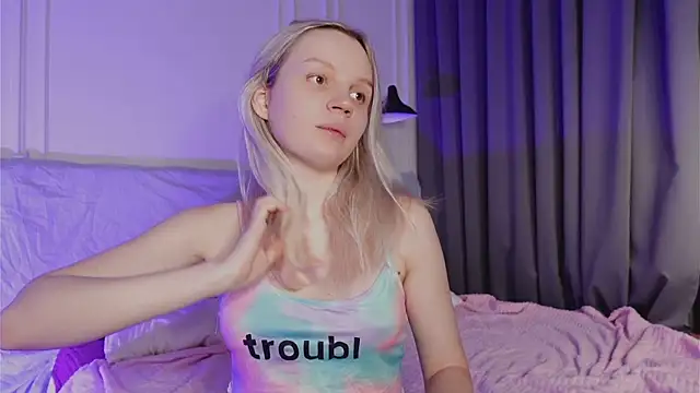 Beatrica Klein online show from 02-19-25, 02:11