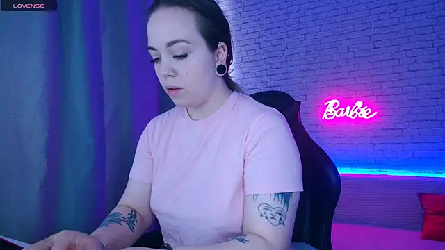 -Stacyy- online show from 04-10-26, 05:47