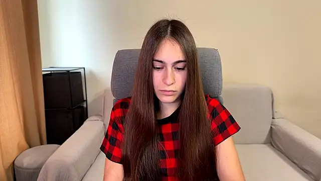 Snapshot of AliceKolltt chatting on 10-02-25, 09:12 AliceKolltt online show from 10-02-25, 09:12