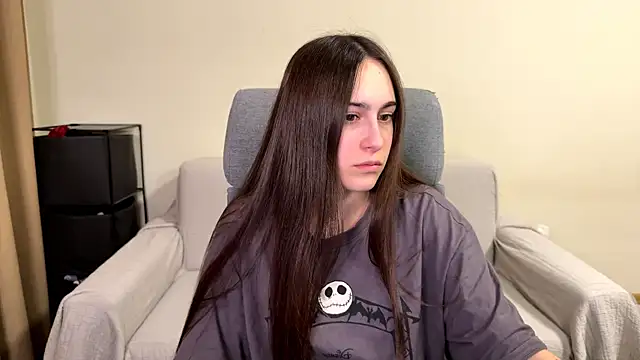 Snapshot of AliceKolltt chatting on 06-05-26, 10:48 AliceKolltt online show from 06-05-26, 10:48