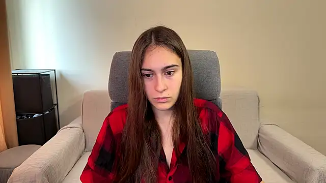 Snapshot of AliceKolltt chatting on 10-30-25, 09:40 AliceKolltt online show from 10-30-25, 09:40