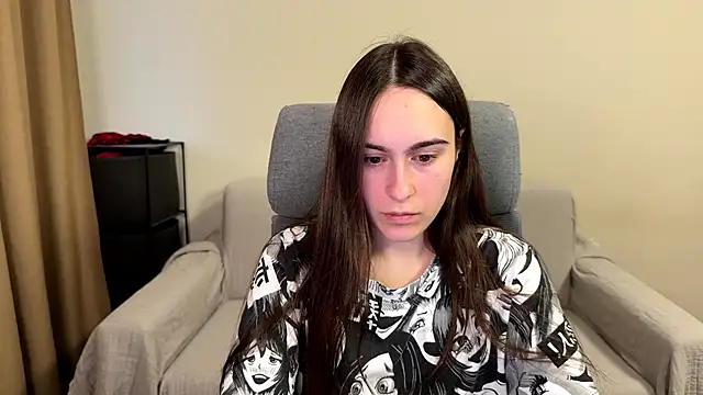 Snapshot of AliceKolltt chatting on 05-30-26, 06:02 AliceKolltt online show from 05-30-26, 06:02