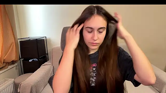 Snapshot of AliceKolltt chatting on 02-05-26, 10:55 AliceKolltt online show from 02-05-26, 10:55