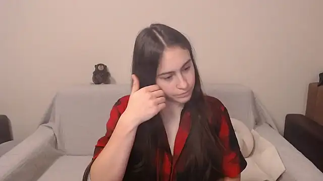Snapshot of AliceKolltt chatting on 03-03-25, 04:15 AliceKolltt online show from 03-03-25, 04:15