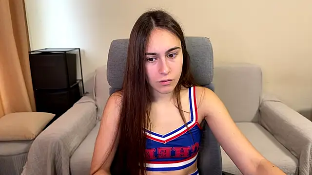 Snapshot of AliceKolltt chatting on 11-12-25, 09:57 AliceKolltt online show from 11-12-25, 09:57