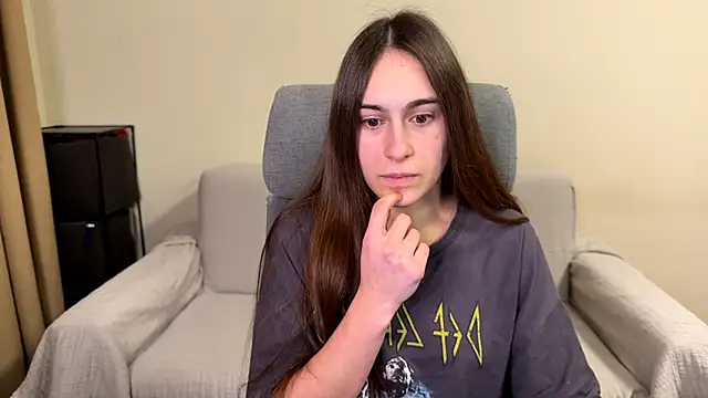 AliceKolltt online show from 03-16-26, 08:33