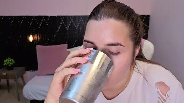 Aabby lee online show from 04-13-26, 07:18